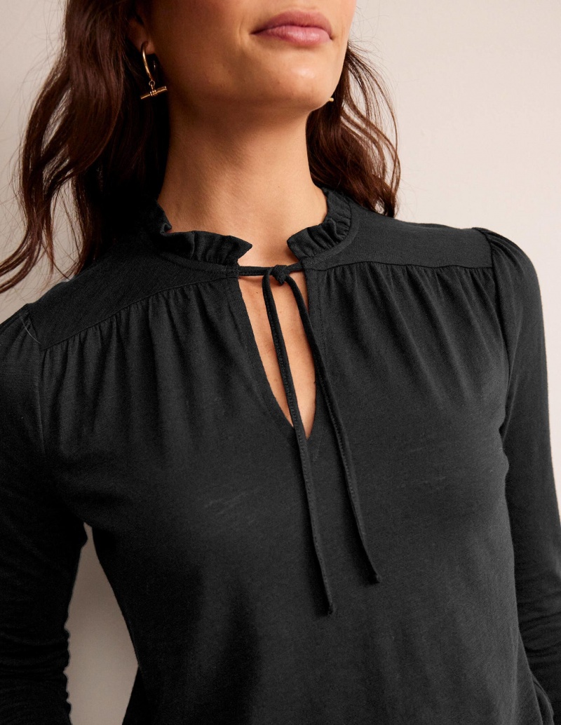 Boden Ruffle V Neck Oberteile Damen Schwarz | IEHAQ-5926